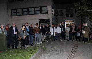 İstanbul Üniversitesi öğrencileri ramazan hilalini...