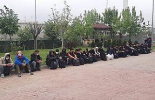 Kocaeli'de 27 düzensiz göçmen yakalandı