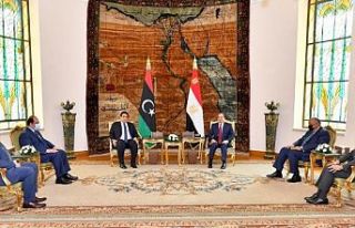 Libya Başkanlık Konseyi Başkanı Menfi, Sisi ile...