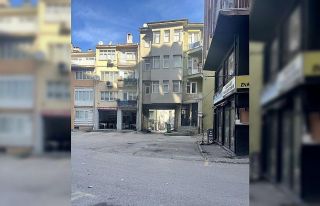 Bursa'da altından sokak geçen bina görenleri...