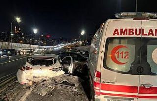 Haliç Köprüsü'ndeki trafik kazasında 4 kişi...