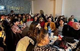 İYİ Parti Bursa'dan kadınlar günü etkinliği
