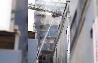Pendik'te 7 katlı otelde yangın çıktı