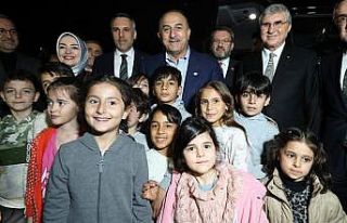 Dışişleri Bakanı Çavuşoğlu, Sakarya'da...