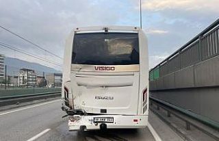 Bursa'da devrilen servis aracının sürücüsü...