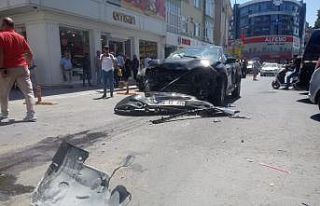 Tekirdağ'da zincirleme trafik kazasında 2 kişi...