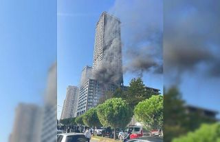 Ataşehir'de inşaat halindeki binada yangın...