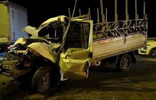 Anadolu Otoyolu Kocaeli geçişinde trafik kazası...
