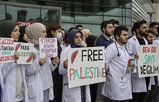 Doktorlar, İsrail saldırılarında Gazze'deki...
