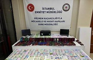 İstanbul'da sahte pasaport operasyonunda 6 zanlı...