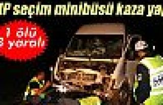CHP’nin seçim minibüsü kaza yaptı: 1 ölü 8...