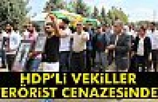HDP’li vekiller, teröristin cenazesine katıldı