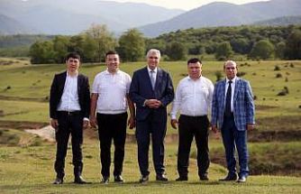 Kırgızistanlı yatırımcılar Sakarya'daki tarım ve turizm projelerini inceledi