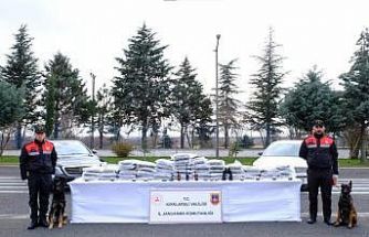 Kırklareli'nde uluslararası uyuşturucu kaçakçılığı operasyonunda yakalanan 5 zanlıdan 3'ü adliyede