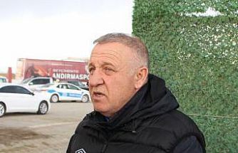 Bandırmaspor Teknik Direktörü Mesut Bakkal'dan Denizlispor maçına ilişkin açıklama: