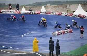2023 BMX Supercross Dünya Kupası'nın ikinci etap yarışları başladı
