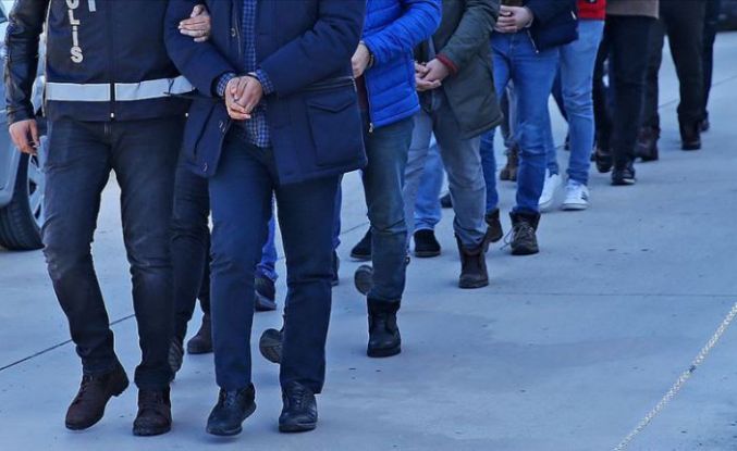 İstanbul merkezli 7 ilde FETÖ operasyonu: 19 gözaltı