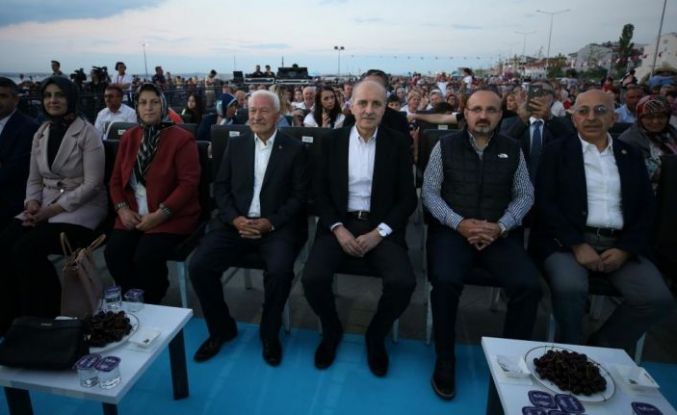 AK Parti Genel Başkanvekili Kurtulmuş Çanakkale'de konuştu