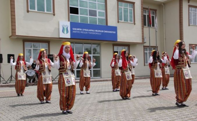 Sakarya'da yabancı üniversite öğrencileri Türk kültürünü tanıdı