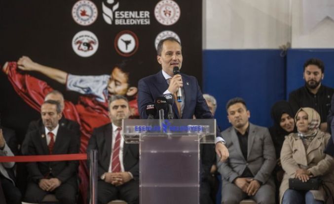 Yeniden Refah Partisi Genel Başkanı Erbakan İstanbul'da konuştu